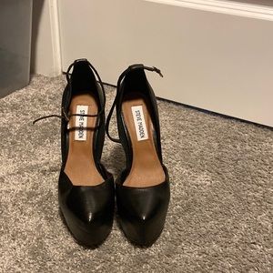 Steve Madden black leather heels “Deeny” NWOT size 5.5